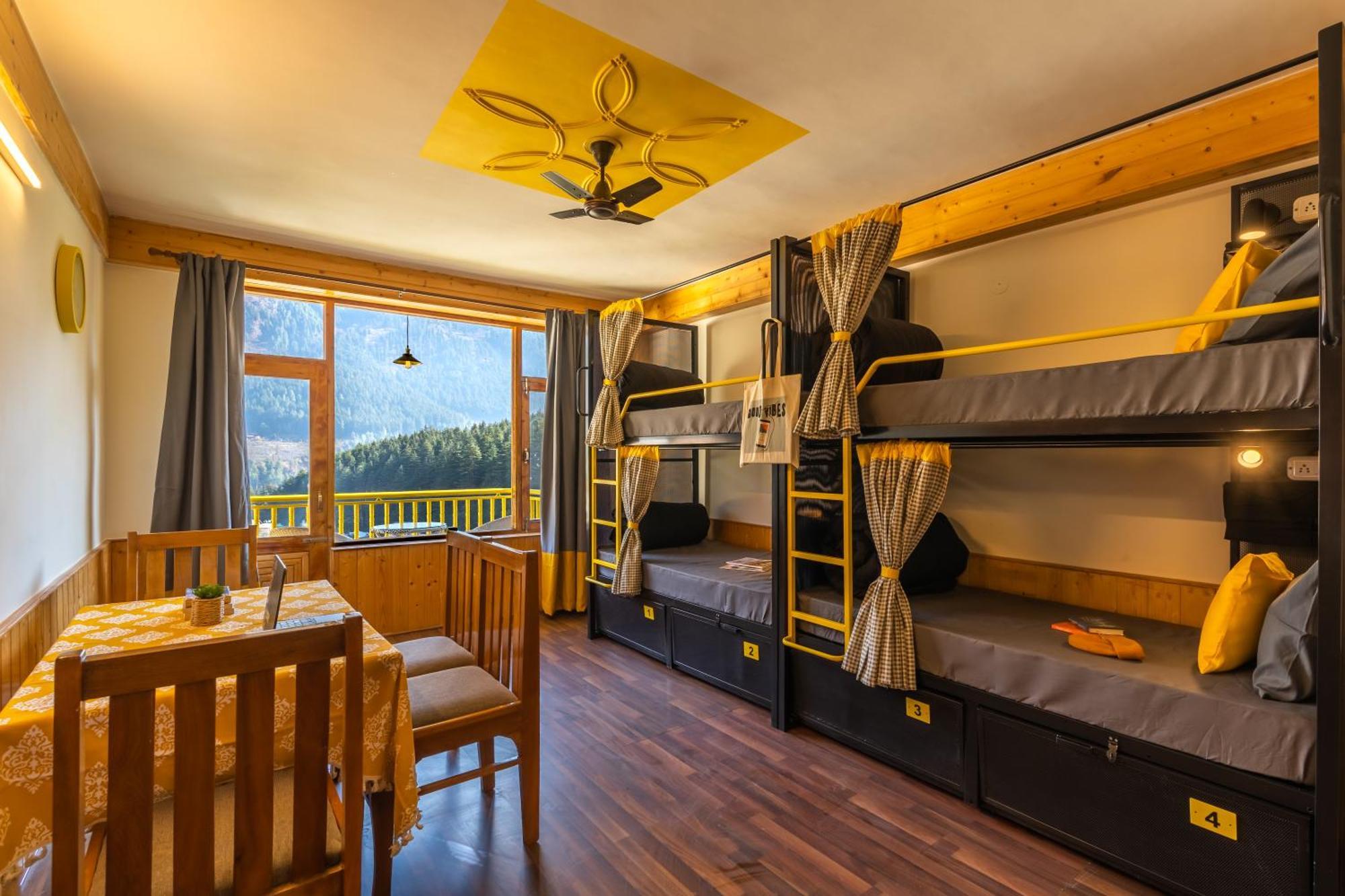 The Hosteller Manali, Old Manali ภายนอก รูปภาพ