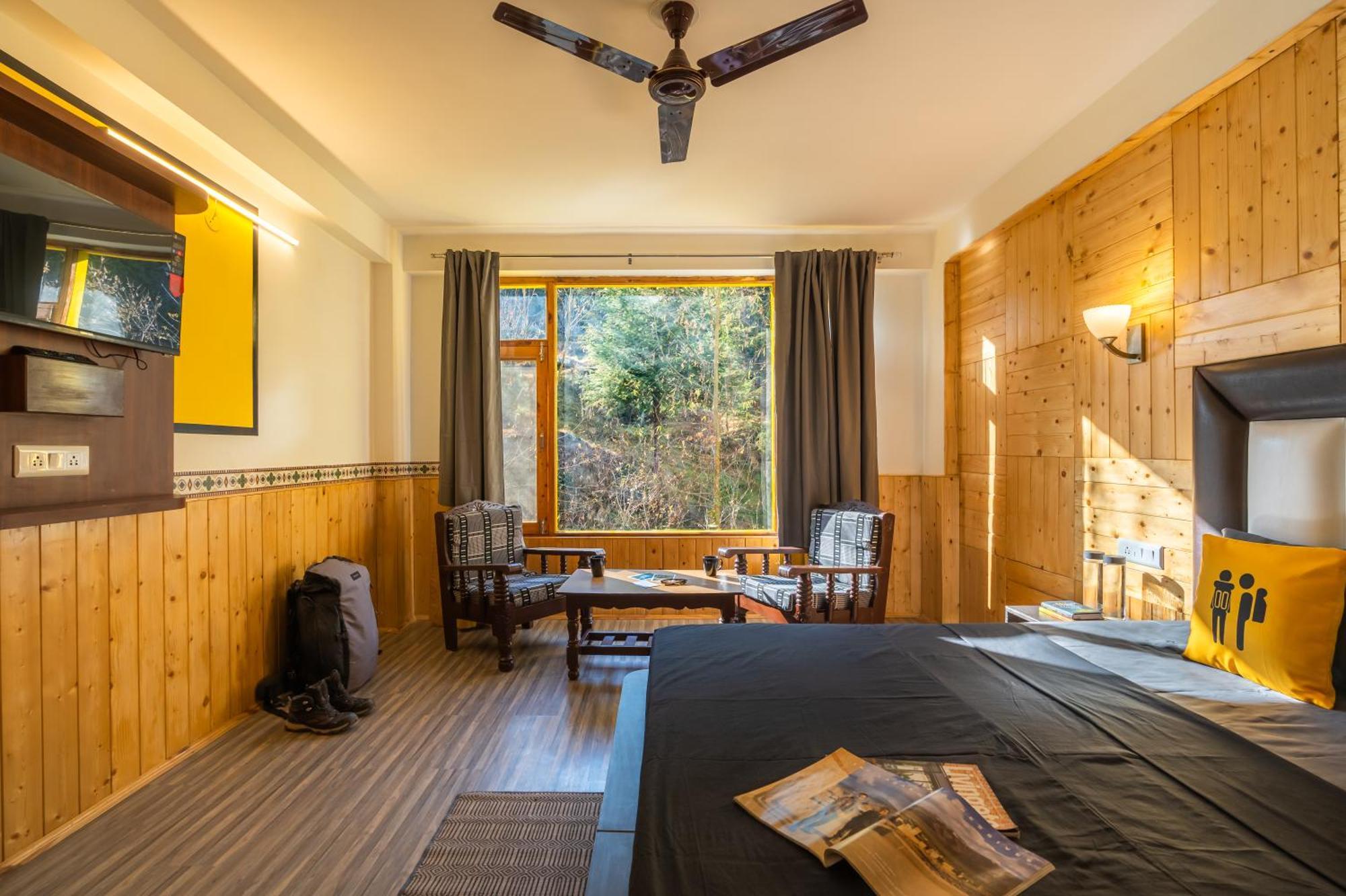 The Hosteller Manali, Old Manali ภายนอก รูปภาพ