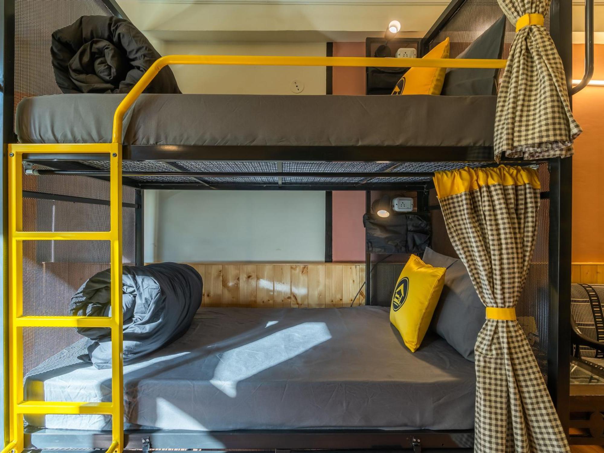 The Hosteller Manali, Old Manali ภายนอก รูปภาพ
